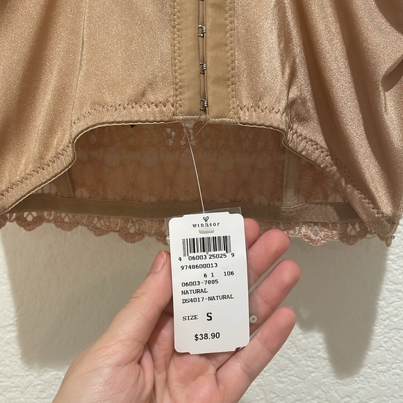 sparkly corset top - Picture 3 of 3